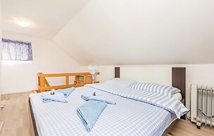 Nice Home in Kaluderovac With 1 Bedrooms and Wifi