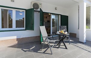 Awesome Apartment in Kastel Stari With Wifi