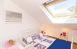 Amazing Home in Topolo with Hot Tub, Sauna & WiFi