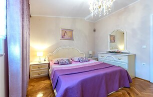 Nice Home in Kastel Novi With Wifi and 3 Bedrooms