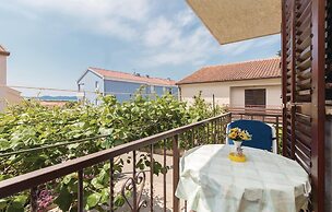 Nice Home in Zadar With Wifi and 2 Bedrooms