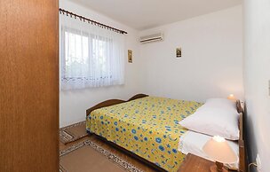 Nice Home in Zadar With Wifi and 2 Bedrooms