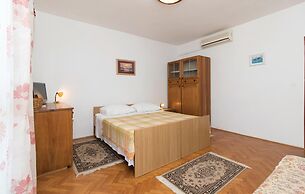 Nice Home in Zadar With Wifi and 2 Bedrooms