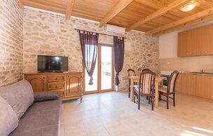 Stunning Home in Lisane Tinjske With 2 Bedrooms, Wifi and Outdoor Swim