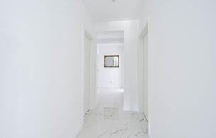 Beautiful Home in Split With 4 Bedrooms, Wifi and Outdoor Swimming Poo