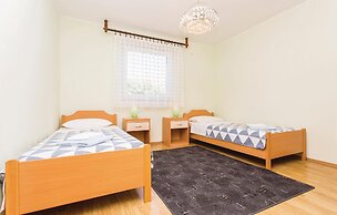 Amazing Home in Krk With Wifi and 2 Bedrooms