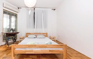Awesome Apartment in Novi Vinodolski With 2 Bedrooms and Wifi