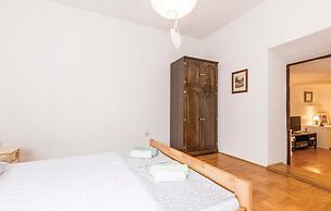 Awesome Apartment in Novi Vinodolski With 2 Bedrooms and Wifi