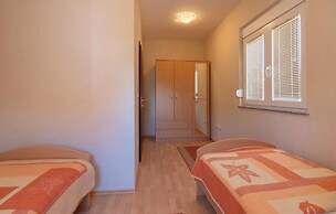 Awesome Home in Zadar With Wifi and 2 Bedrooms