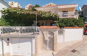 Amazing Home in Trogir With Wifi and 3 Bedrooms