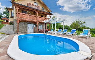 Awesome Home in Donja Zelina With 3 Bedrooms, Wifi and Outdoor Swimmin