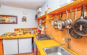 Nice Apartment in Sibenik With Wifi and 3 Bedrooms