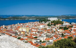 Nice Apartment in Sibenik With Wifi and 3 Bedrooms