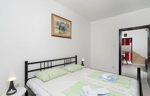 Nice Home in Krk With Wifi and 1 Bedrooms