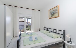 Nice Home in Krk With Wifi and 1 Bedrooms