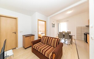 Awesome Home in Kastel Gomilica With Wifi and 1 Bedrooms