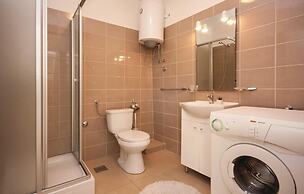 Amazing Home in Raslina With Wifi and 1 Bedrooms