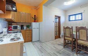 Beautiful Home in Svetvincenat With Wifi and 1 Bedrooms