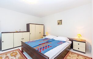 Stunning Home in Selce With Wifi and 1 Bedrooms