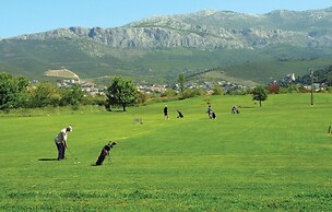 Nice Home in Podstrana With Wifi and 0 Bedrooms