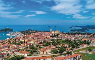 Stunning Home in Vrsar With Wifi and 3 Bedrooms