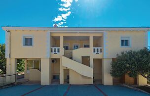 Stunning Home in Zadar With Wifi and 2 Bedrooms