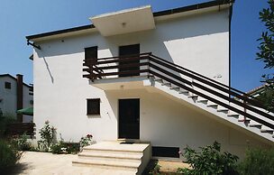 Stunning Home in Hvar With Wifi and 3 Bedrooms