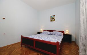 Stunning Home in Hvar With Wifi and 3 Bedrooms