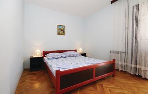 Stunning Home in Hvar With Wifi and 3 Bedrooms