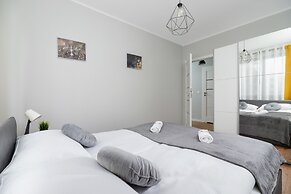 Apartment Cystersow Cracow by Renters