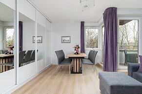 Apartment Cystersow Cracow by Renters