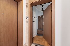 Apartment Cystersow Cracow by Renters