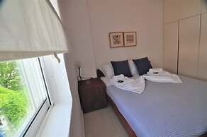 Zennova 16 Naftilos Family Summer House