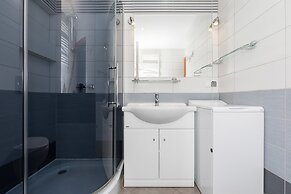 Villa Park Apartments by Renters