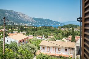 Aloe Apartments by Konnect, 500m from Dassia Beach