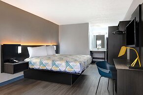 Studio 6 Meridian, MS - Bonita Lakes