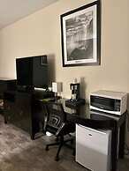 Big Bird Inn Wawa, SureStay Collection by Best Western