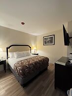 Big Bird Inn Wawa, SureStay Collection by Best Western