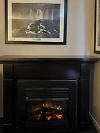 Big Bird Inn Wawa, SureStay Collection by Best Western