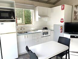 Geelong Holiday Park