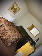 Herington Inn & Suites