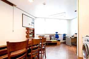 Itaewon Cube Guest House