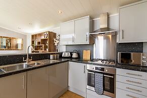 Inside No. 1 Retreat