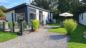 Inside No. 1 Retreat