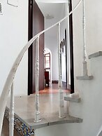 Impecable 4-bed Villa in Praia da Areia Branca