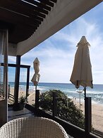 Impecable 4-bed Villa in Praia da Areia Branca