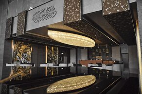 The Bentley Luxury Hotel and Suites