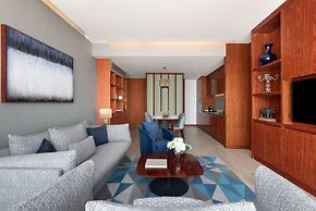 The Bentley Luxury Hotel and Suites