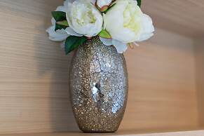 Inside No. 9 Retreat