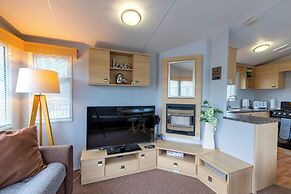 Inside No. 9 Retreat